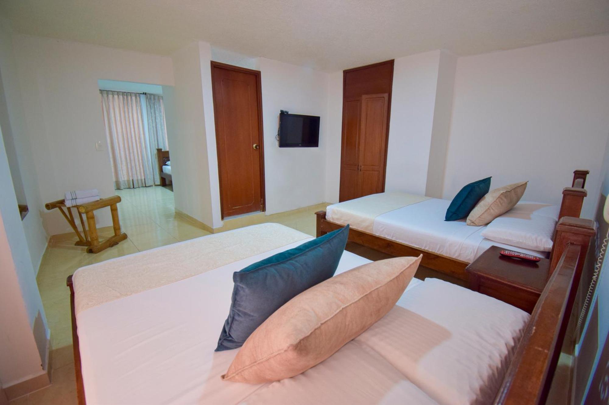 Hotel Toledo Plaza Armenia  Eksteriør bilde