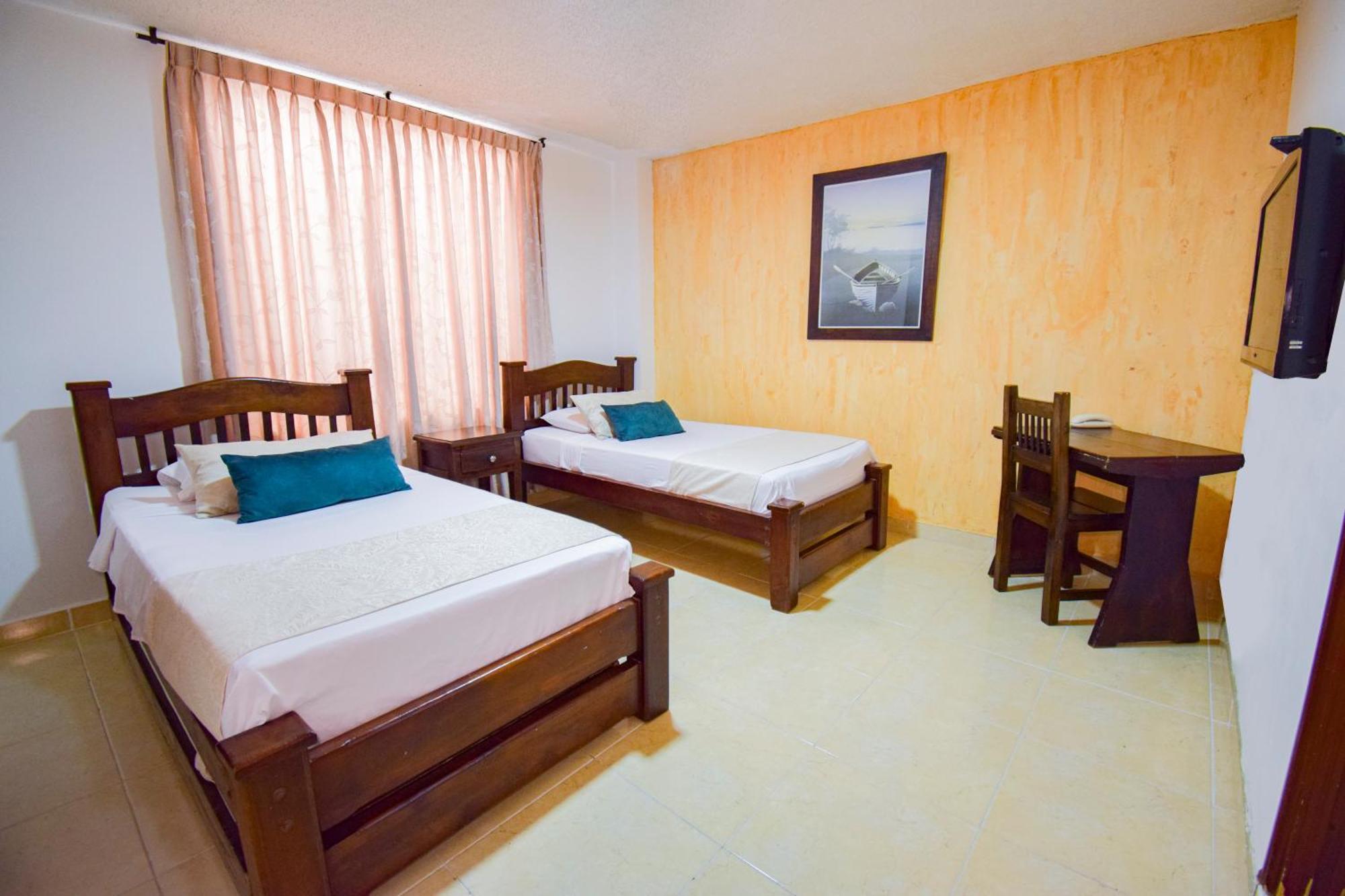 Hotel Toledo Plaza Armenia  Eksteriør bilde