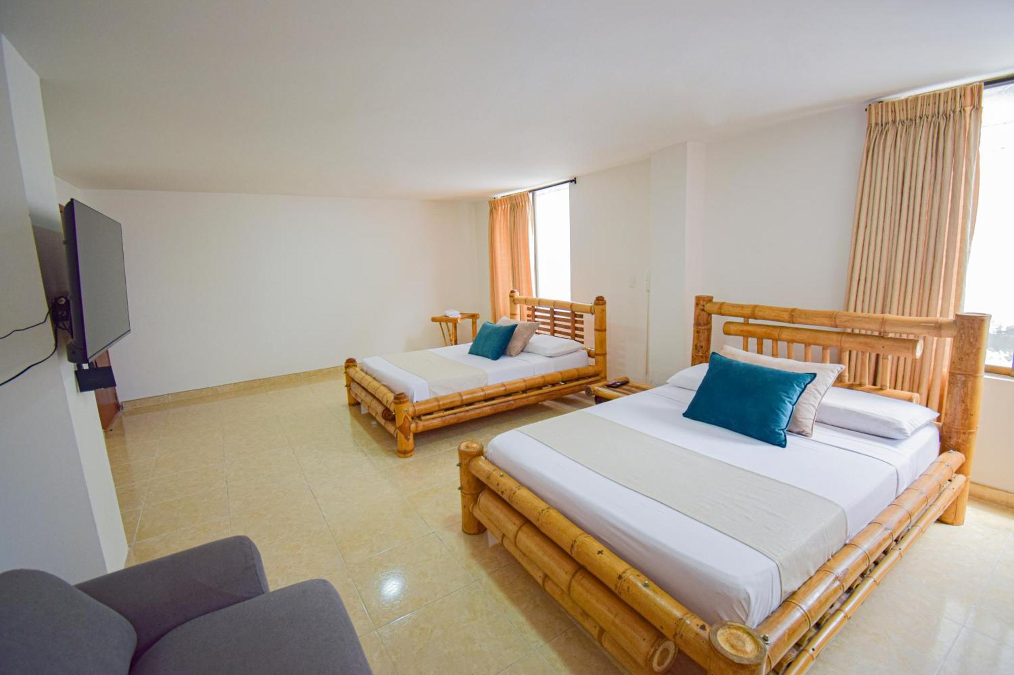 Hotel Toledo Plaza Armenia  Eksteriør bilde