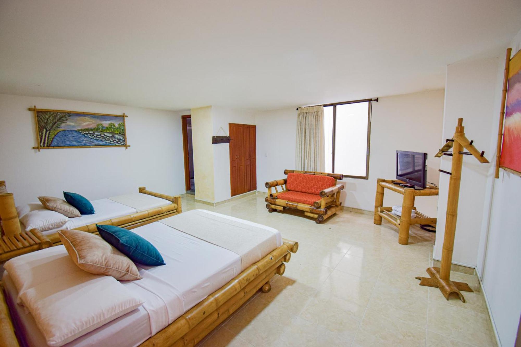 Hotel Toledo Plaza Armenia  Eksteriør bilde