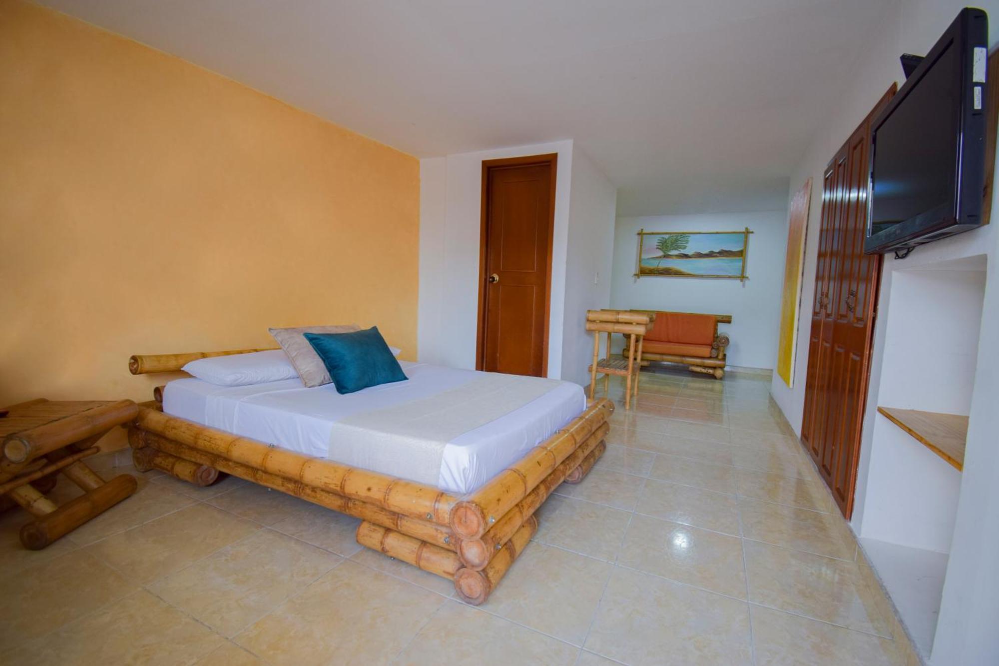 Hotel Toledo Plaza Armenia  Eksteriør bilde