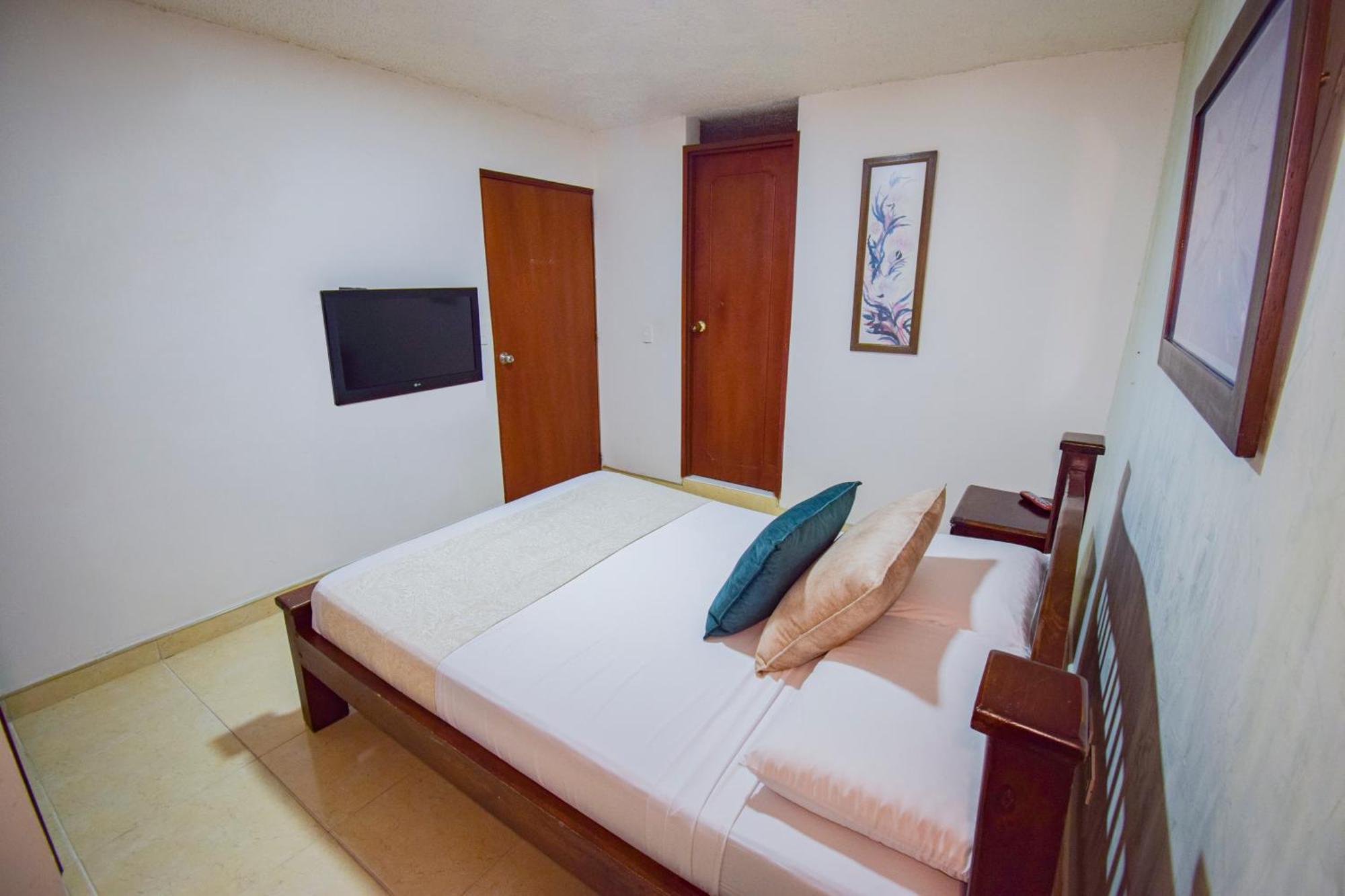Hotel Toledo Plaza Armenia  Eksteriør bilde