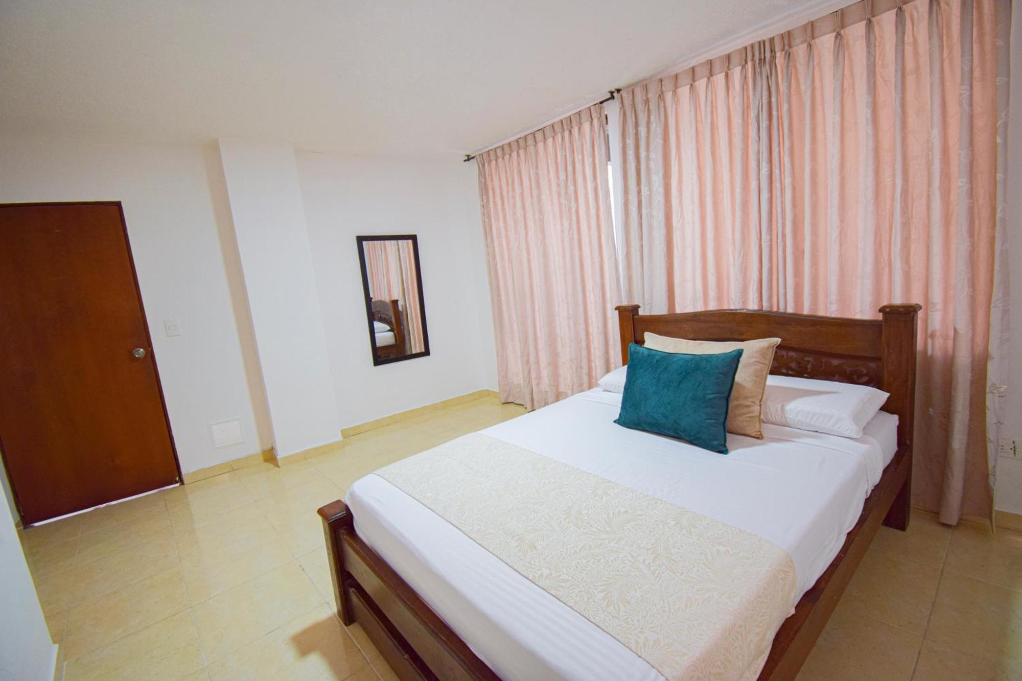 Hotel Toledo Plaza Armenia  Eksteriør bilde