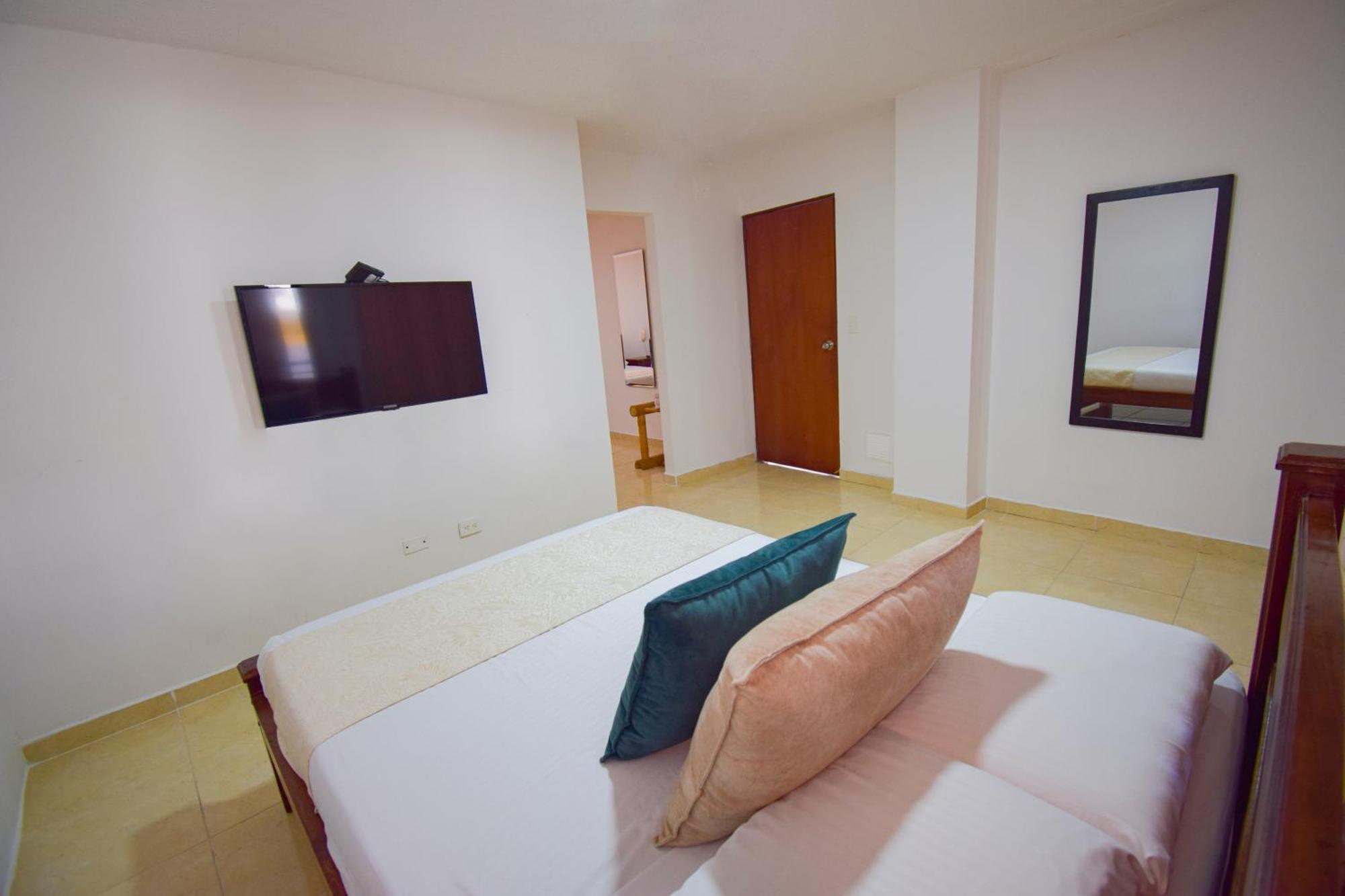 Hotel Toledo Plaza Armenia  Eksteriør bilde